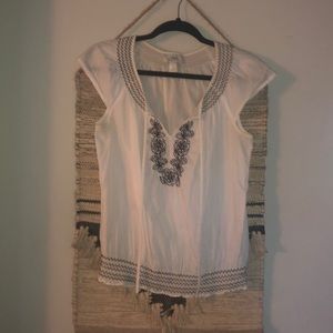 Ann Taylor Loft white peasant top S